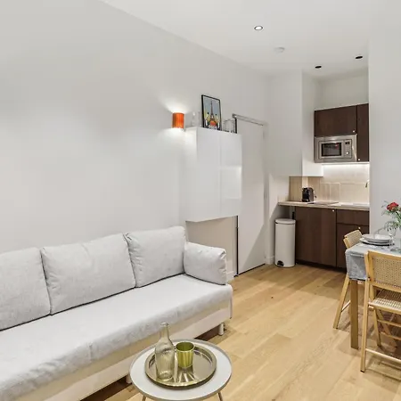 Lavie Maison Ac And Hot Tub Close Arc De Triomphe Apartment *