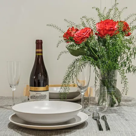 Lavie Maison Ac And Hot Tub Close Arc De Triomphe Apartment *